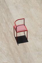 Görseli Galeri görüntüleyiciye yükleyin, Maçka Köşe Sandalye, Çelik