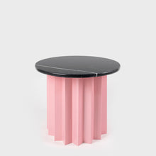 Görseli Galeri görüntüleyiciye yükleyin, Volume Alçak Sehpa, Pembe