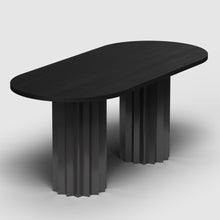 Görseli Galeri görüntüleyiciye yükleyin, Volume Oval Yemek Masası