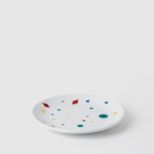 Görseli Galeri görüntüleyiciye yükleyin, Çini Yemek Tabağı, 19 cm