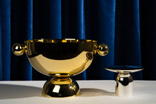 Görseli Galeri görüntüleyiciye yükleyin, Kubbe Servis Tabağı, Gümüş-Nikel Kaplamalı