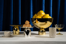 Görseli Galeri görüntüleyiciye yükleyin, Kubbe Servis Tabağı, Pirinç