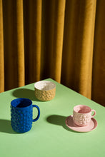 Görseli Galeri görüntüleyiciye yükleyin, Justine Kulpsuz Cappuccino Fincanı, Bej & Beyaz