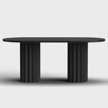 Görseli Galeri görüntüleyiciye yükleyin, Volume Oval Yemek Masası